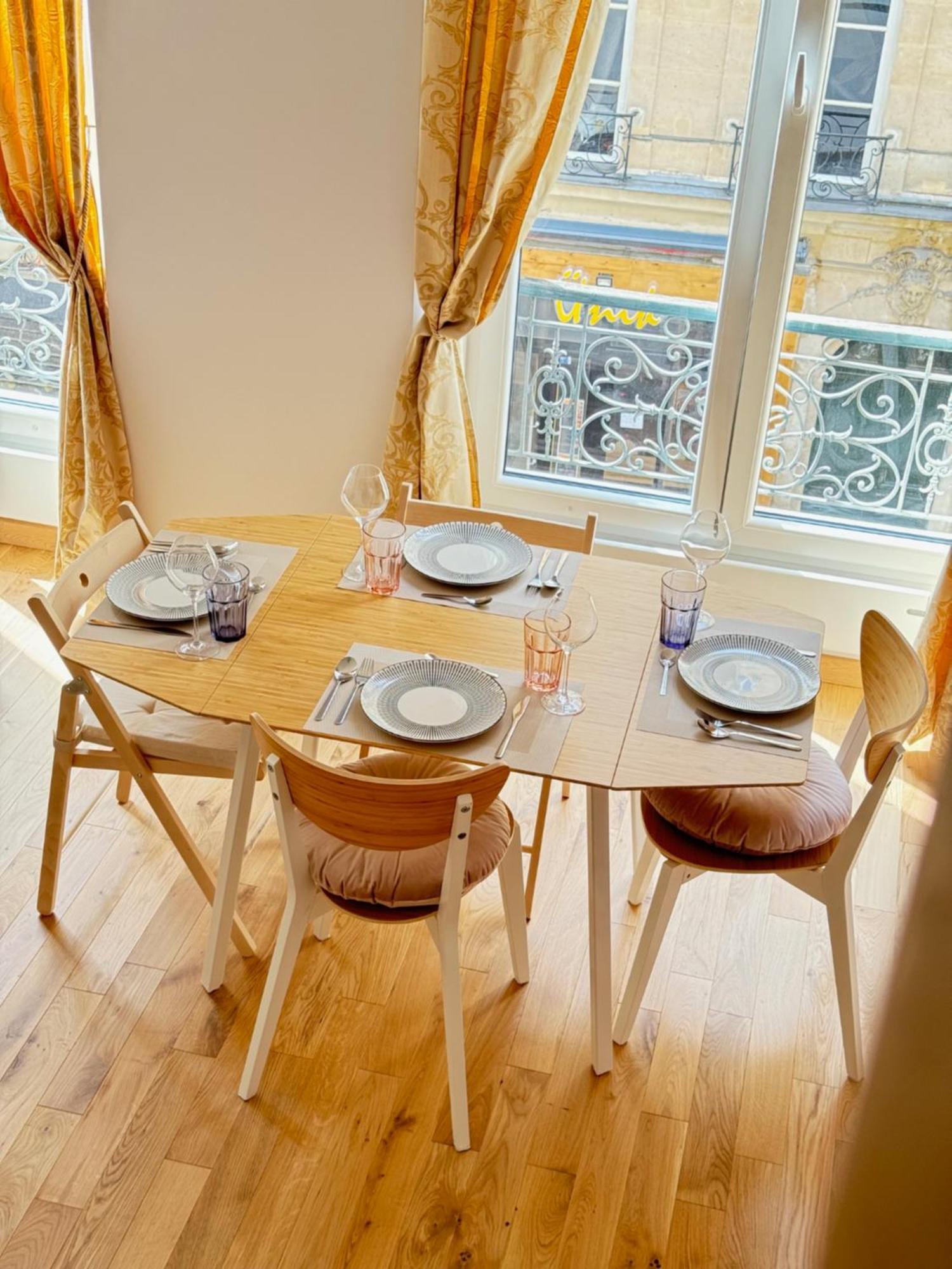 Appartement Chez Zenovia à Paris Extérieur photo